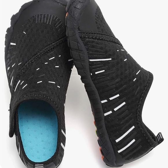 CIOR Kids Boys & Girls Water Shoes Sports Aqua Athletic Sneakers size 4 youth - Picture 2 of 2